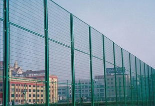 长期供应隔离栅 栏 网 铁丝网围栏 围墙护